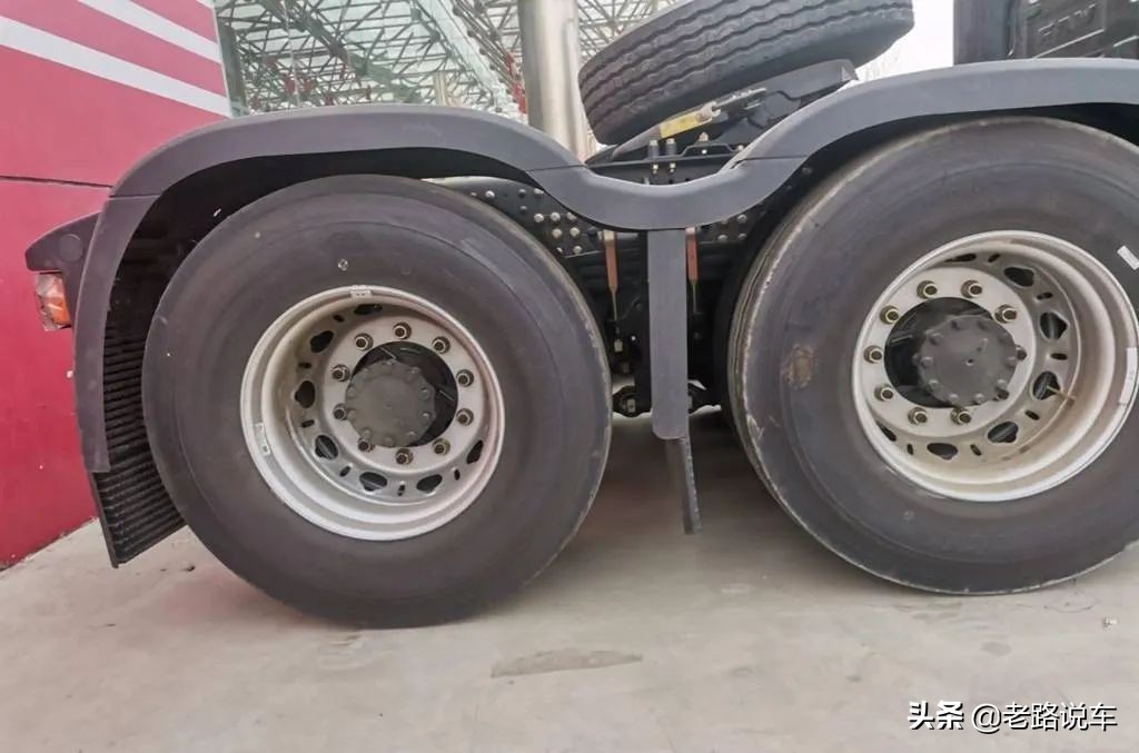 合肥解放j6p560马力牵引车报价,解放j6创富版220马力介绍