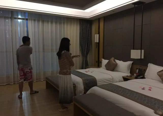 男女住酒店违法吗,男女自愿同住酒店合法吗