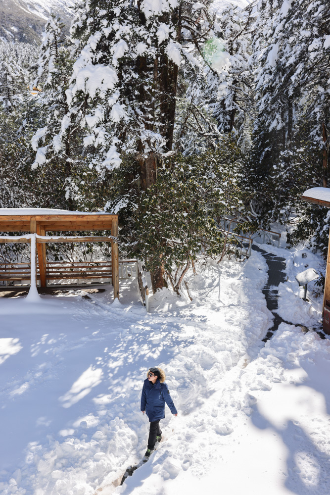 海螺沟里面的景区,海螺沟雪山山顶介绍