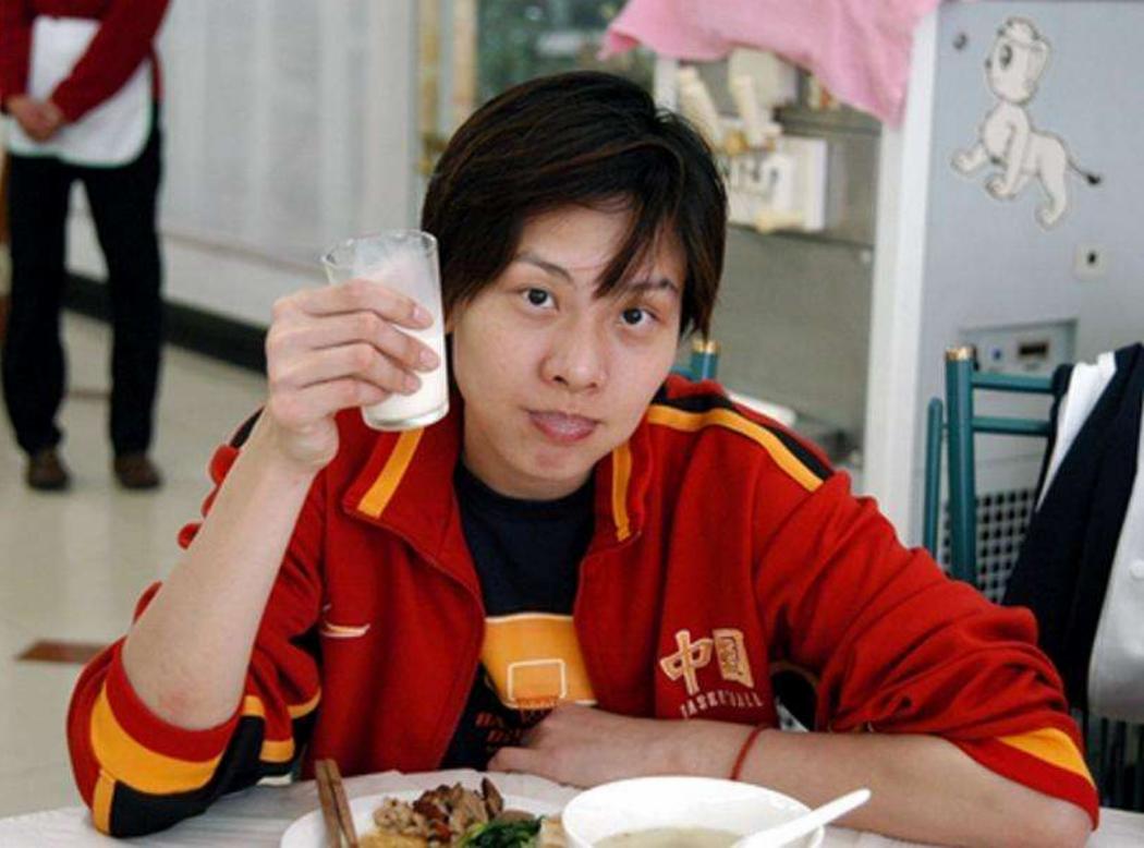 陈鹭芸什么时候去世,陈鹭芸结肠癌几期