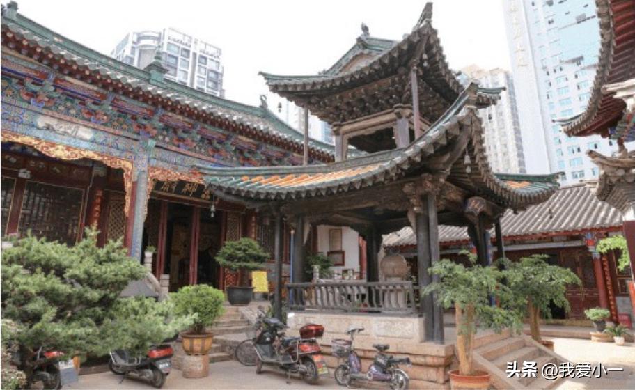 云南昆明古建筑群图,云南省昆明市官渡古镇古建筑