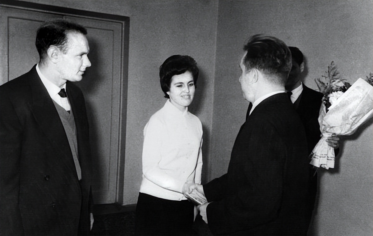 苏联足球历史最佳球员,苏联足球历史最佳球星