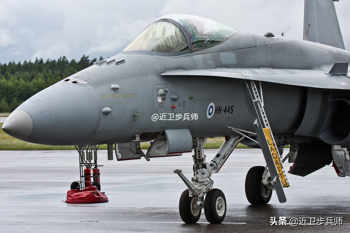 瑞典和芬兰寻求加入北约视频,瑞典北约军事