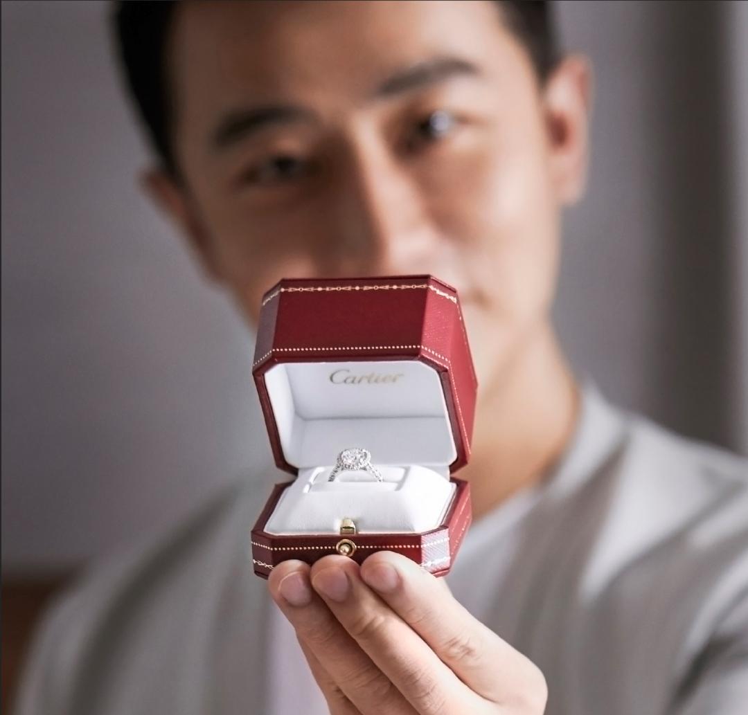 全网女生都爱的玫瑰花戒指,卡地亚钻戒款式