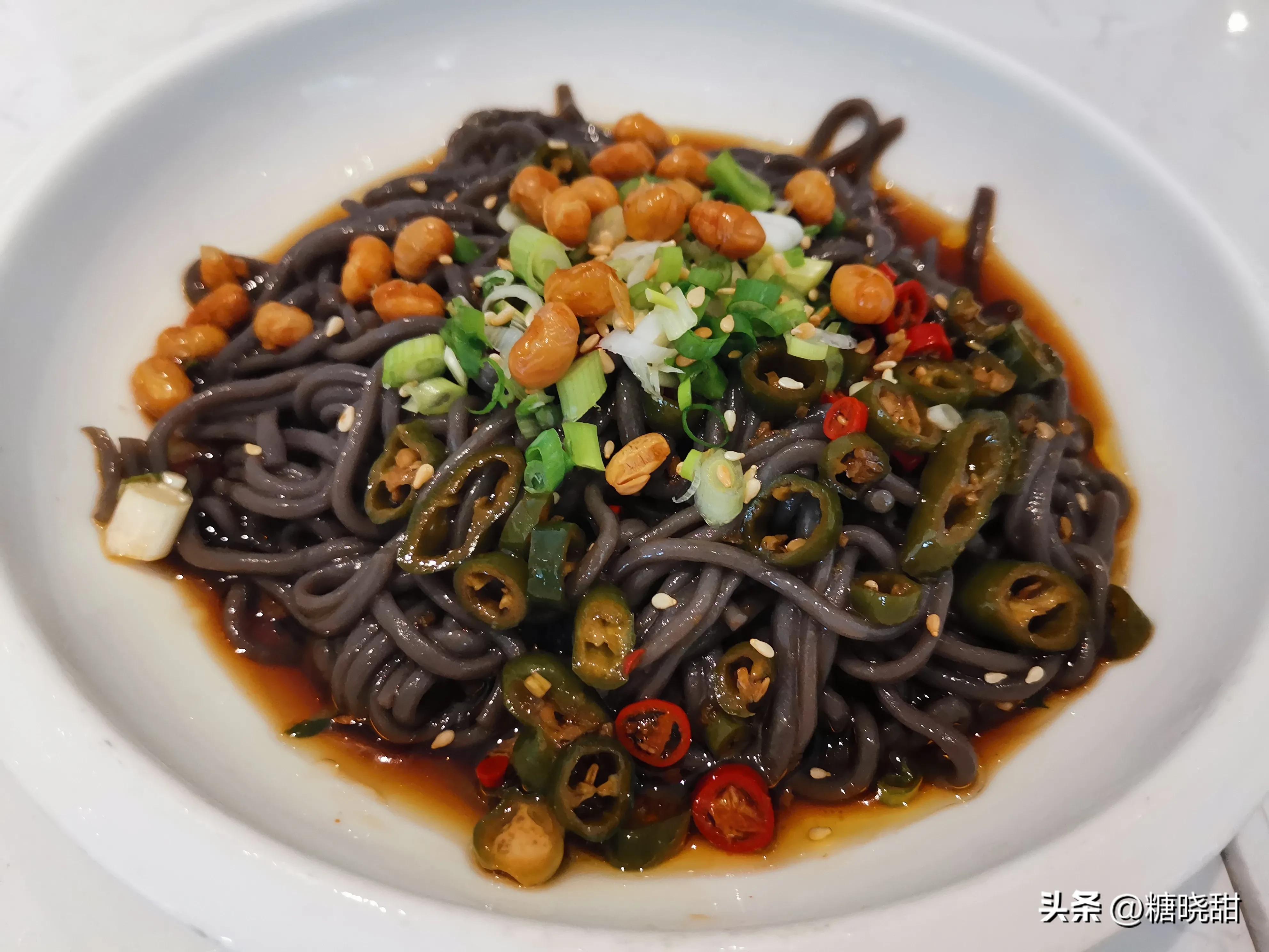 美食探店这家店值得来,美食探店吃起来