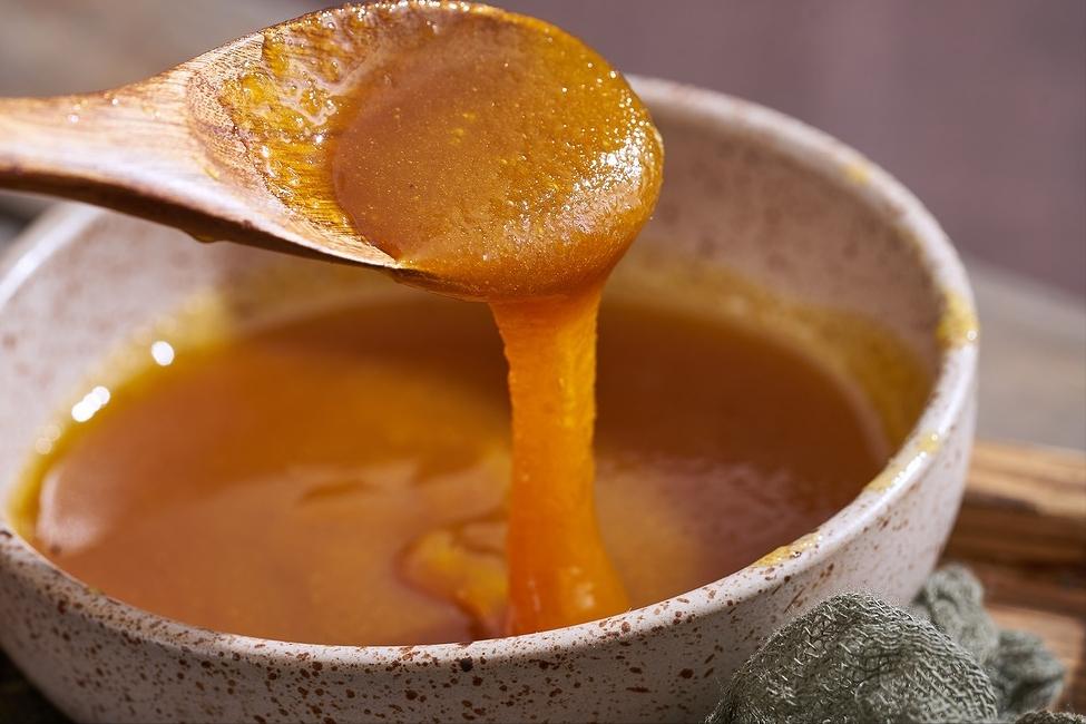 中老年喝哪种牛奶帮助睡眠,中老年人吃什么辅助睡眠