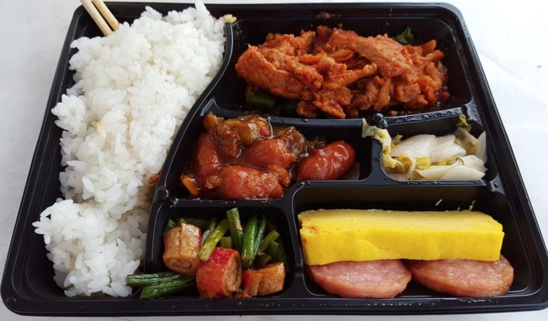 金属塑料玻璃是啥,塑料金属玻璃各种材质对比