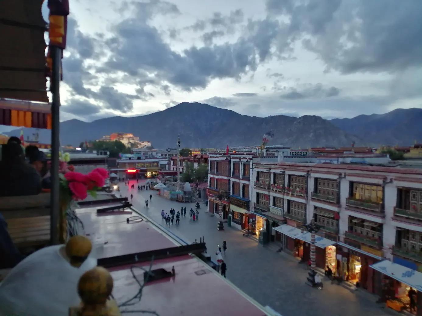 第一次去拉萨旅游攻略,第一次去拉萨话题