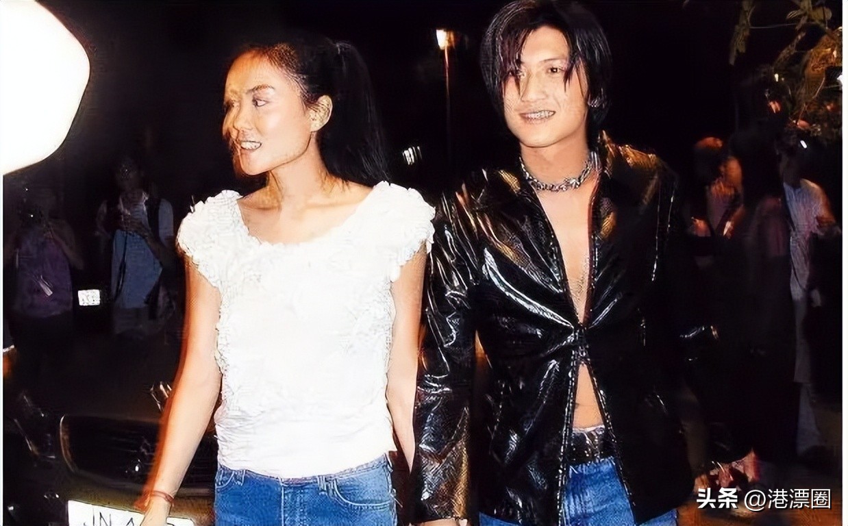 最近港人挤爆的这个地方，是香港八卦第一产地