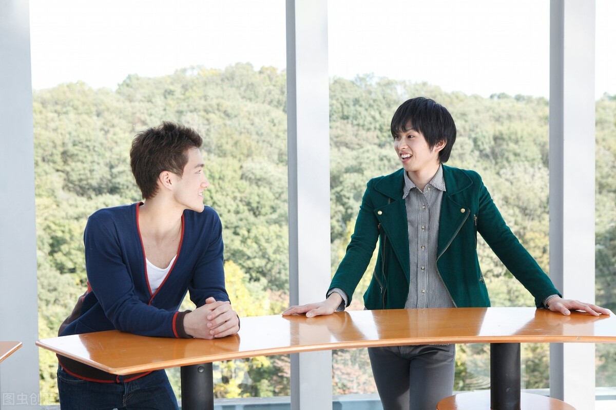 情商高就是懂得好好接话,高情商在和别人说话前说这几个字