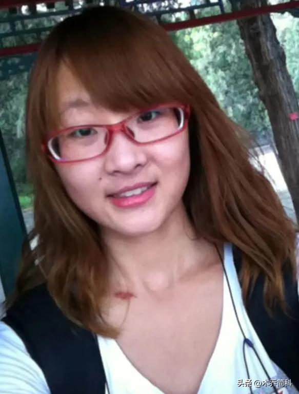 断舍离的极简生活9件家具,断舍离女孩88平6件家具