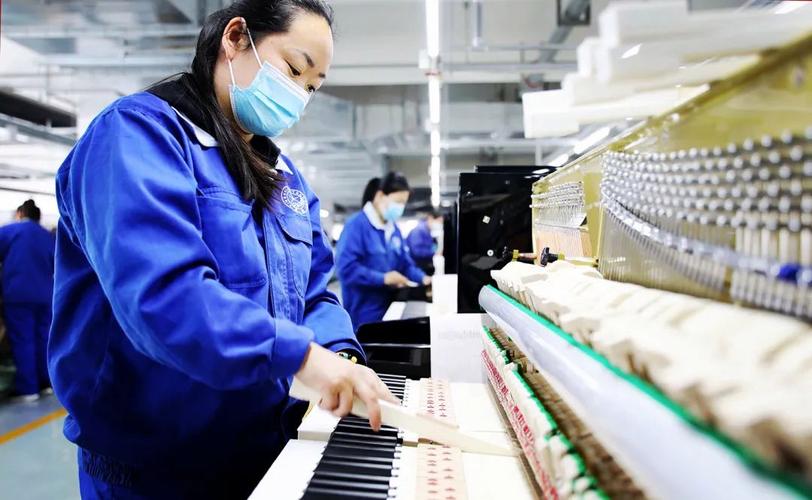 空集装箱堆满港口有所缓解吗,为什么大量空集装箱滞留国外港口