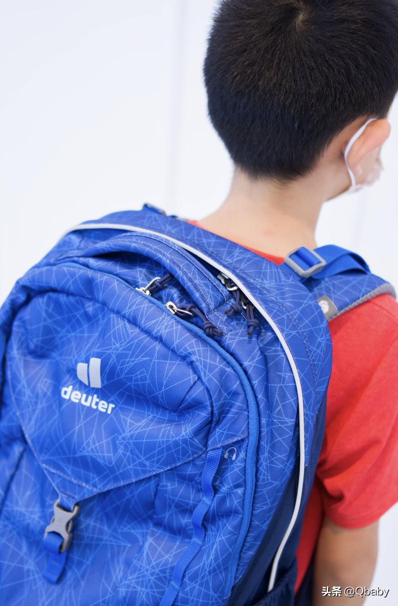 uek小学生书包护脊轻便背包,deuter户外背包儿童