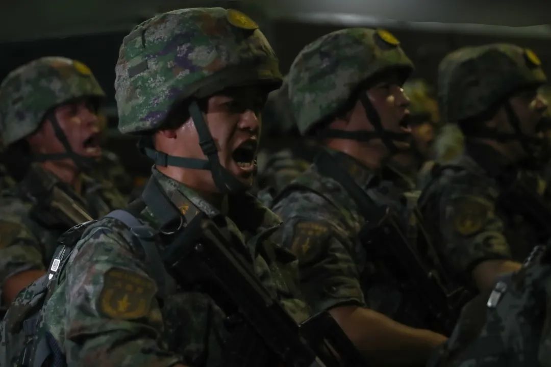 军营青春视频,镜头下的军营青春岁月