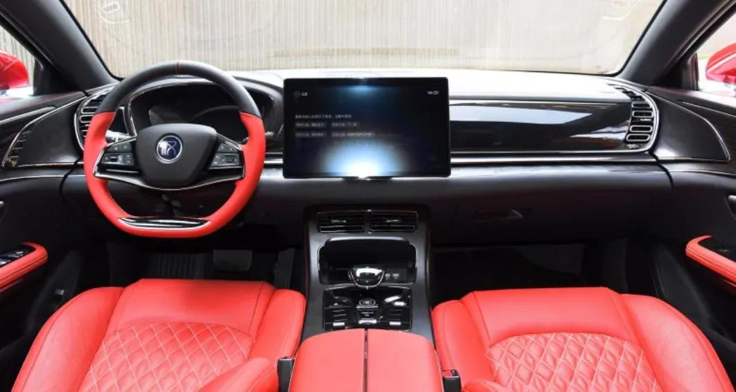 比亚迪汉真的比特斯拉好吗,比亚迪汉猎装版最新消息