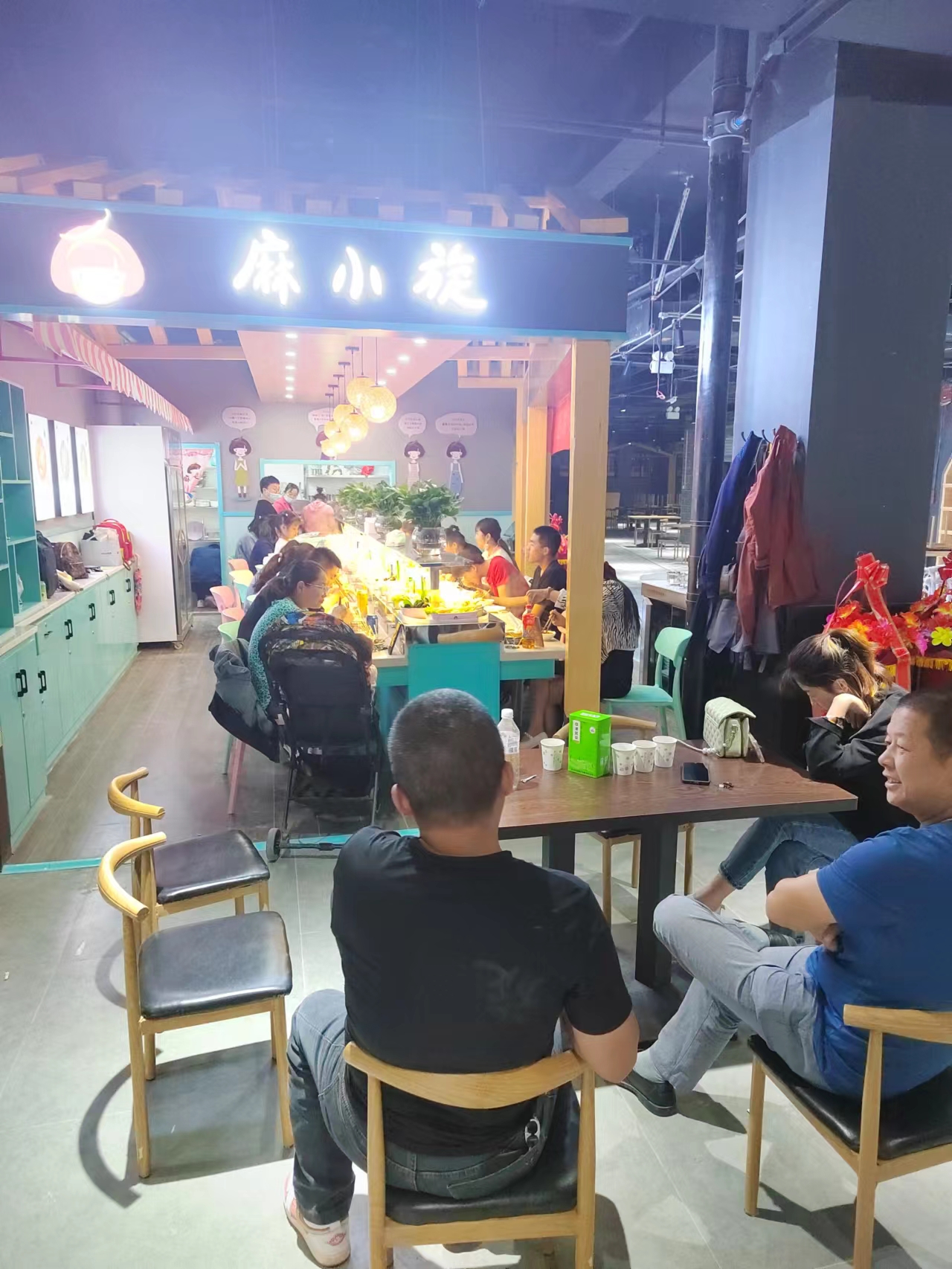 夏季旋转火锅店怎么生存,旋转火锅店开业活动策划方案大全