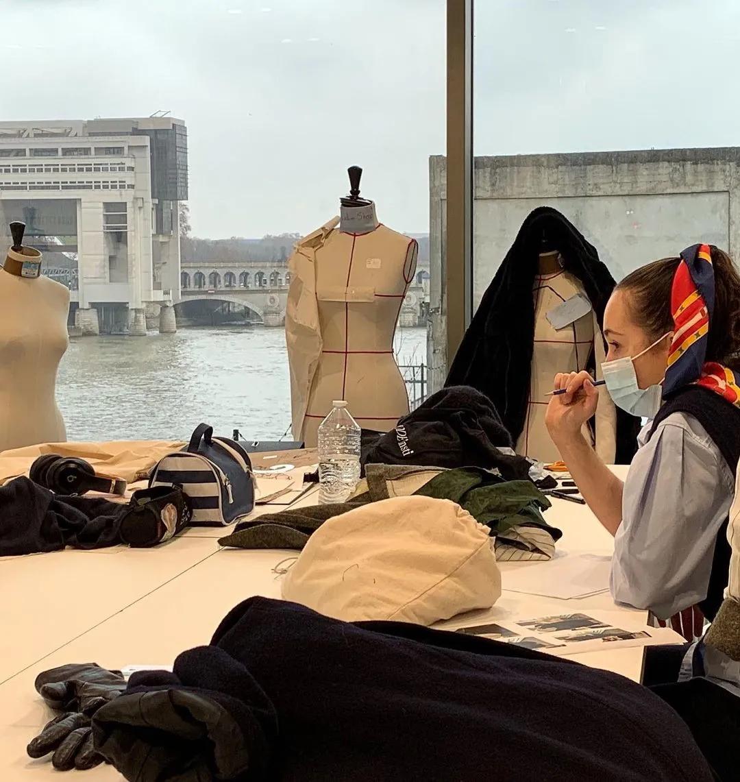 ifm娉曞浗鏃惰瀛﹂櫌璇█瑕佹眰,ifm娉曞浗鏃惰瀛﹂櫌鏈鐢宠