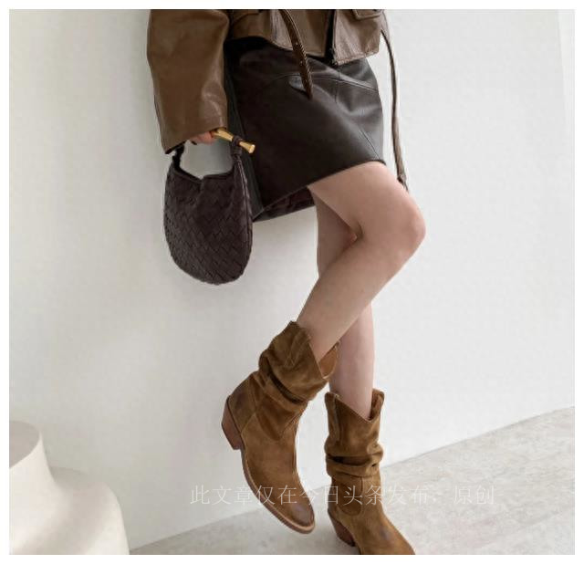 今年流行的美拉德靴子,美拉德低跟裸靴