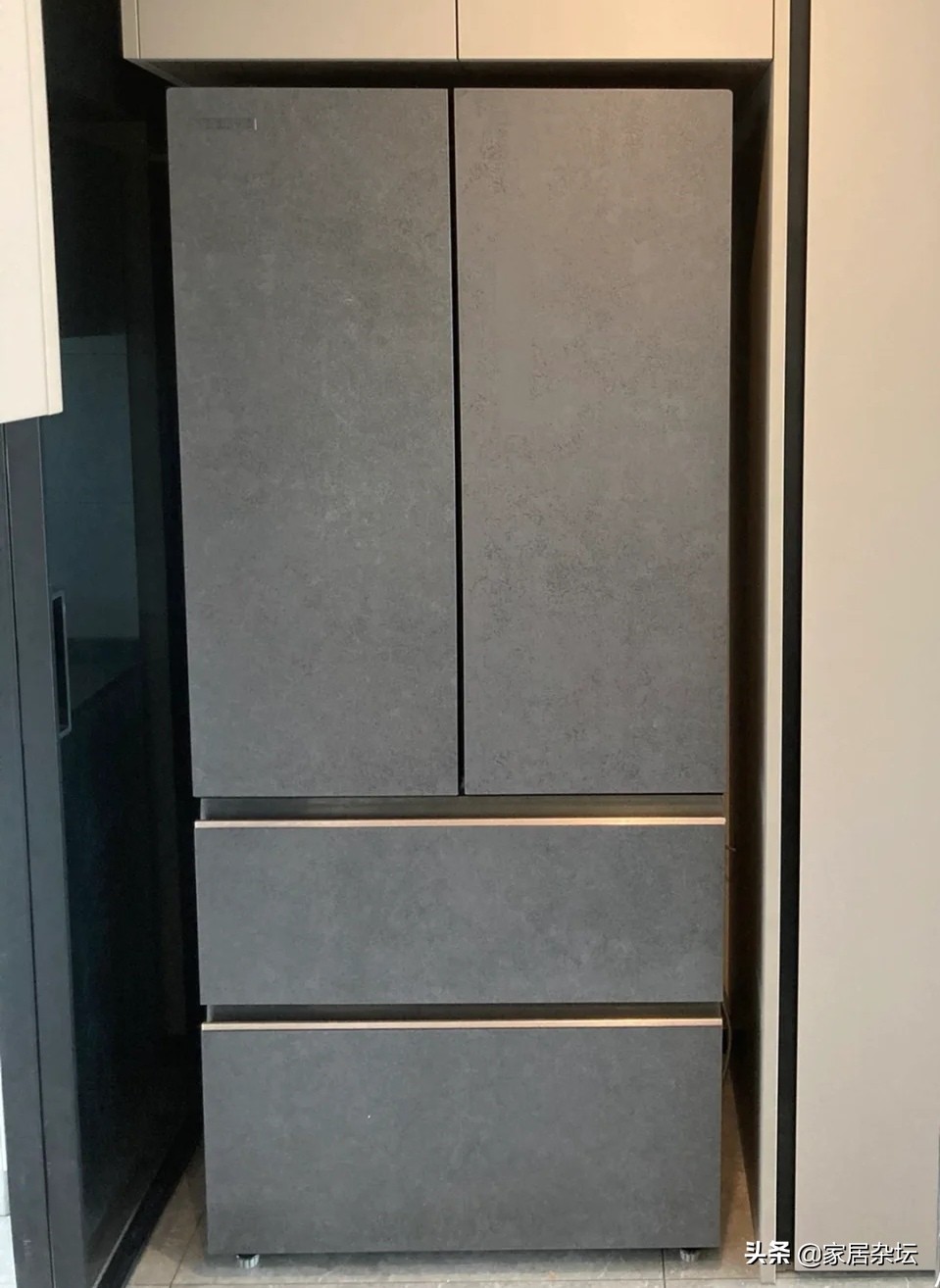 同等价格冰箱松下好还是卡萨帝好,卡萨帝西门子松下冰箱