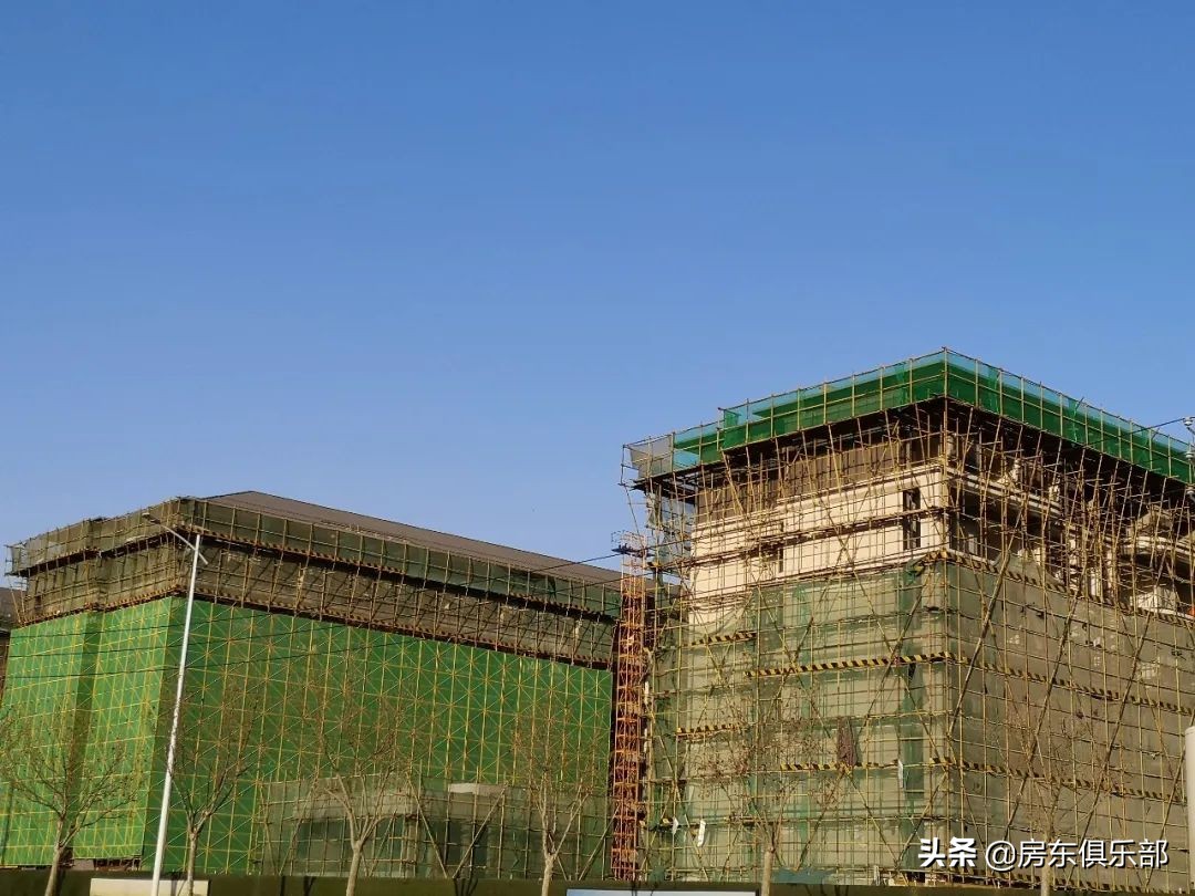 不见复工忙，土豪也跳墙！郑州豪宅还有谁没复工？