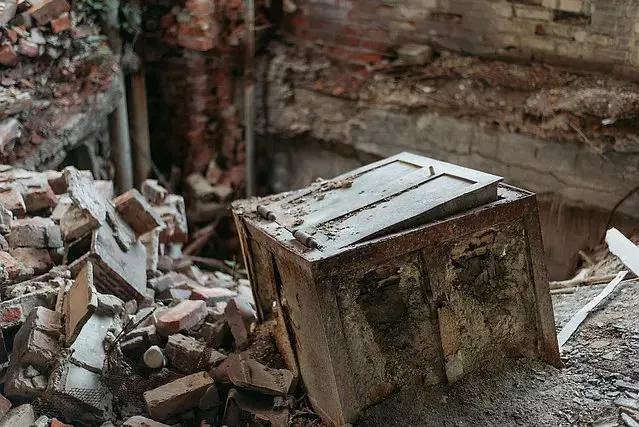 硅谷银行挤兑,何以国内投资客夜不能寐?