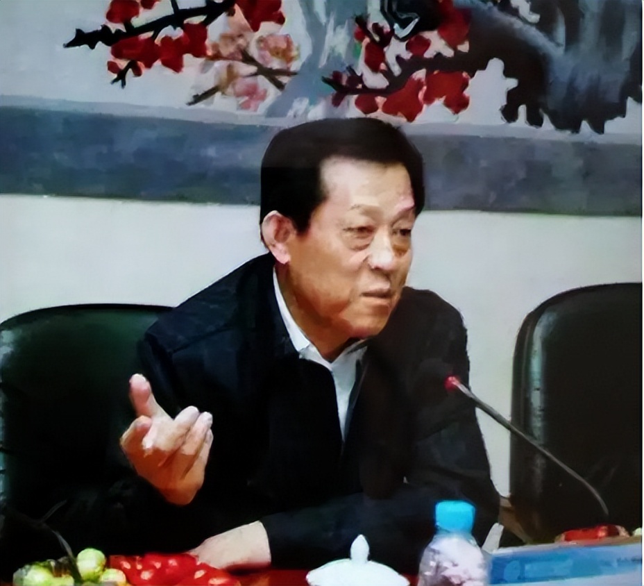 大连“老虎”敛财超百亿，拥有2714套房产，总面积43.3万平方米