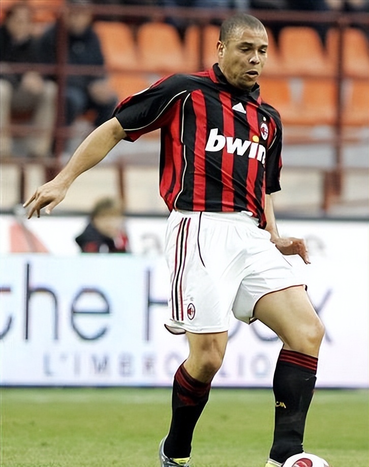 巴西足球历史上十大球星,巴西足球历史十大巨星贝利