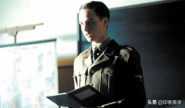 全世界最著名的反战影片,最感人的反战电影