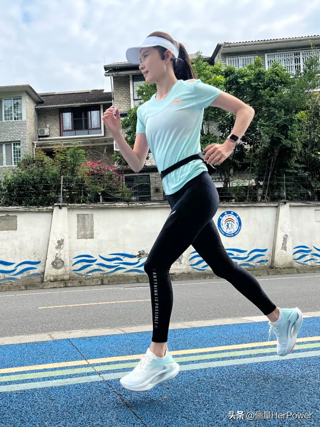 怎么买跑鞋适合自己的,怎么给自己挑一双合适的跑步鞋