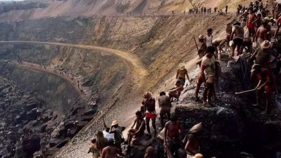 澳大利亚与印尼一水之隔，为何印尼人没有向澳大利亚土著传播文明