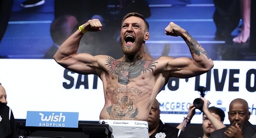 詹姆斯生涯总收入将突破10亿美元,詹姆斯年收入8亿人民币