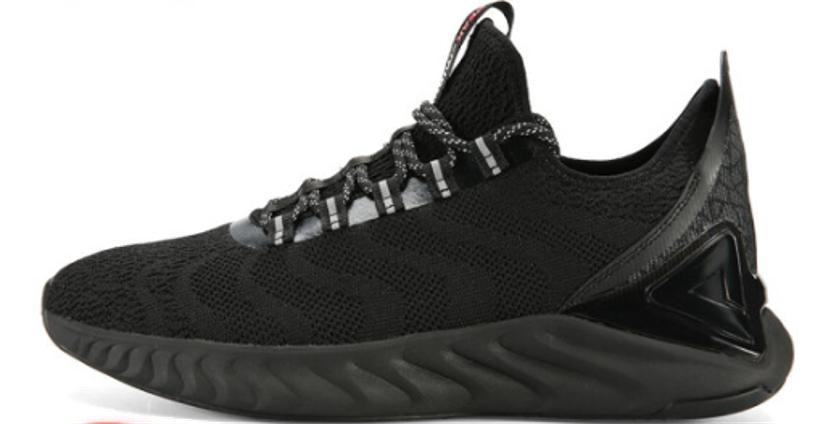 跑鞋推荐黑色100元以内,纯黑碳板跑鞋推荐10元以下