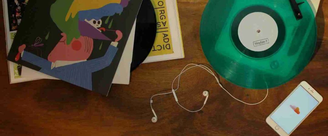 当我们讨论周杰伦的时候,当我们谈论青春时我们在谈论什么