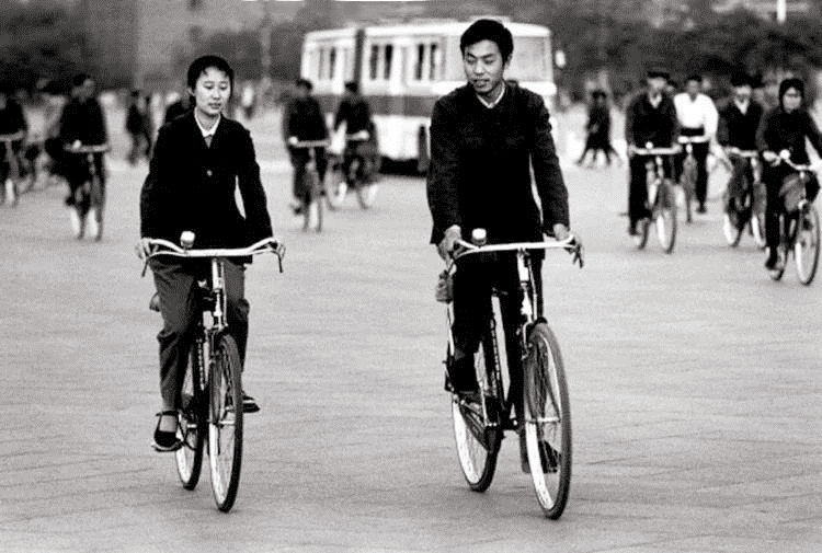 70年代的“凤凰牌”自行车，一辆150元，相当于现在多少钱？