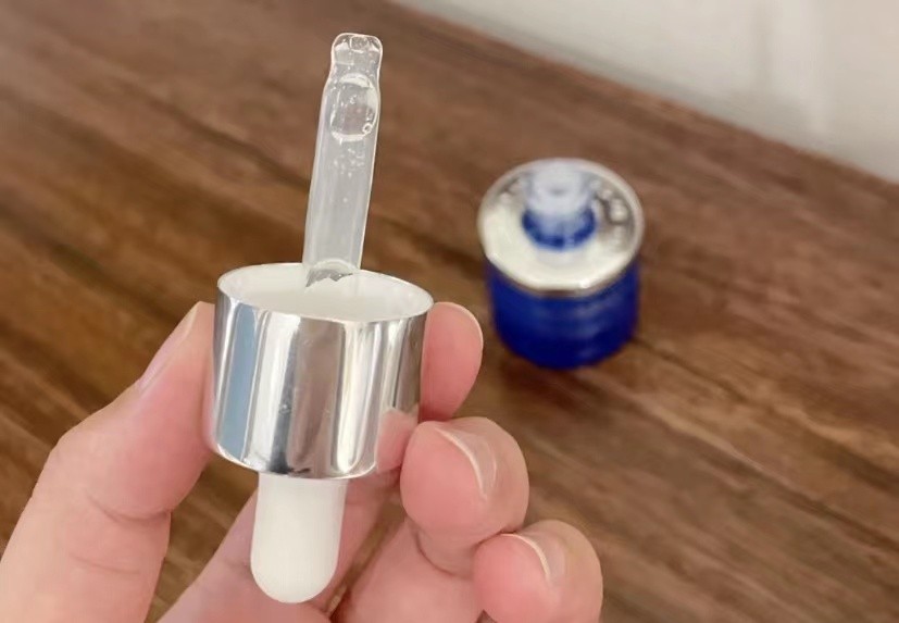 50岁妇女用哪款精华,50岁女人适合哪个品牌的精华液