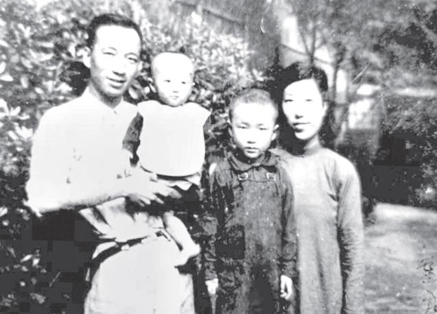 19岁就牺牲的女特工 (为革命胜利牺牲自己的女特工)