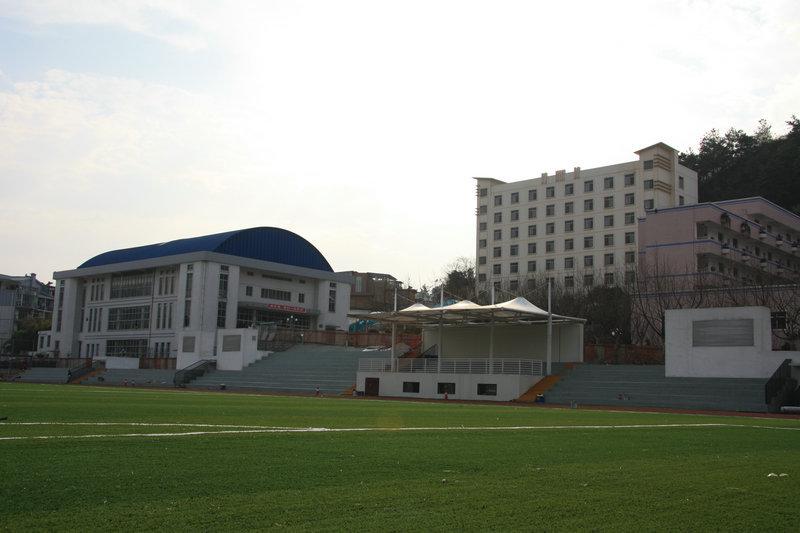 贵阳市十大初中排行榜,贵阳市初中排名前十名公立