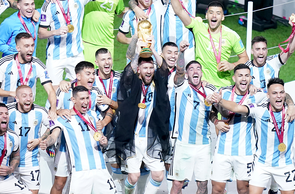 梅西的加时赛进球无效,梅西总决赛加时赛进球后球迷反应