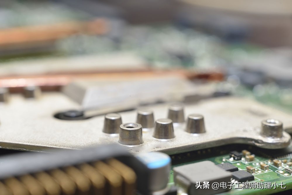 tl494各脚功能原理图解析,TL494引脚功能及参数