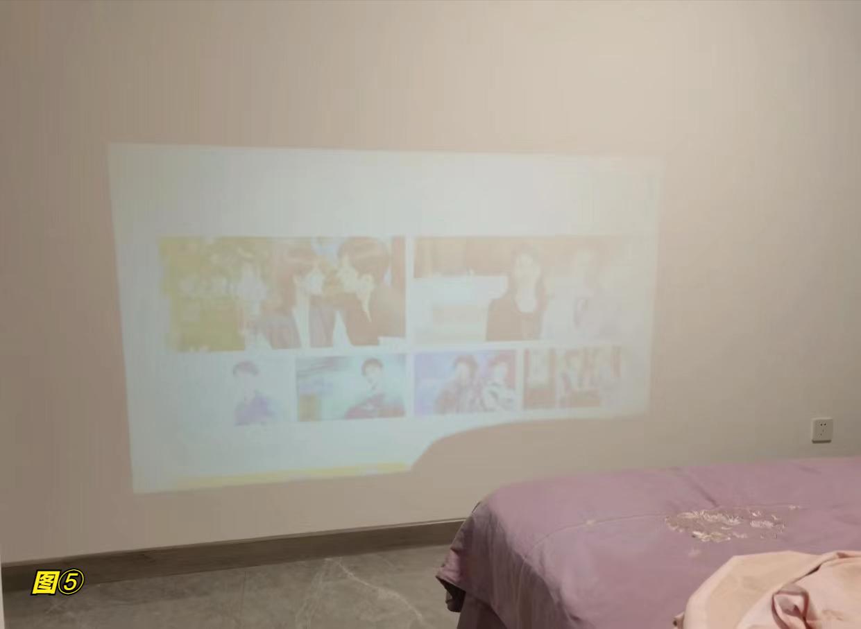 我家换了2台投影仪，终于搞明白了300元的和3000元的有啥区别了