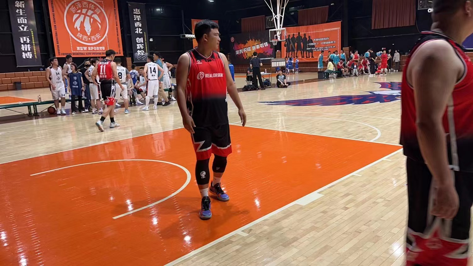 精彩篮不住宣城篮球联赛落幕,精彩篮不住军营篮球赛火热开打