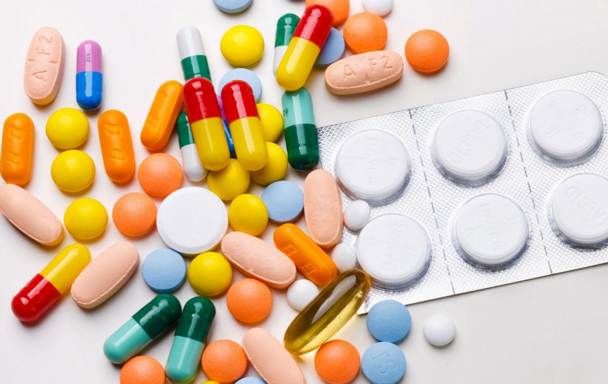 女性不长痘的脸上突然长痘了,脸上不长痘了说明不长了吗