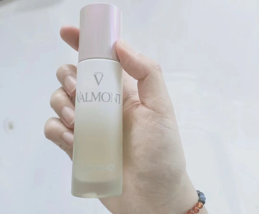 阿玛尼精华和赫莲娜精华哪个好用,阿玛尼精华系列