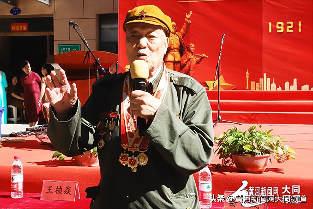 对联巨龙腾飞颂党恩,巨龙腾飞颂党恩书法