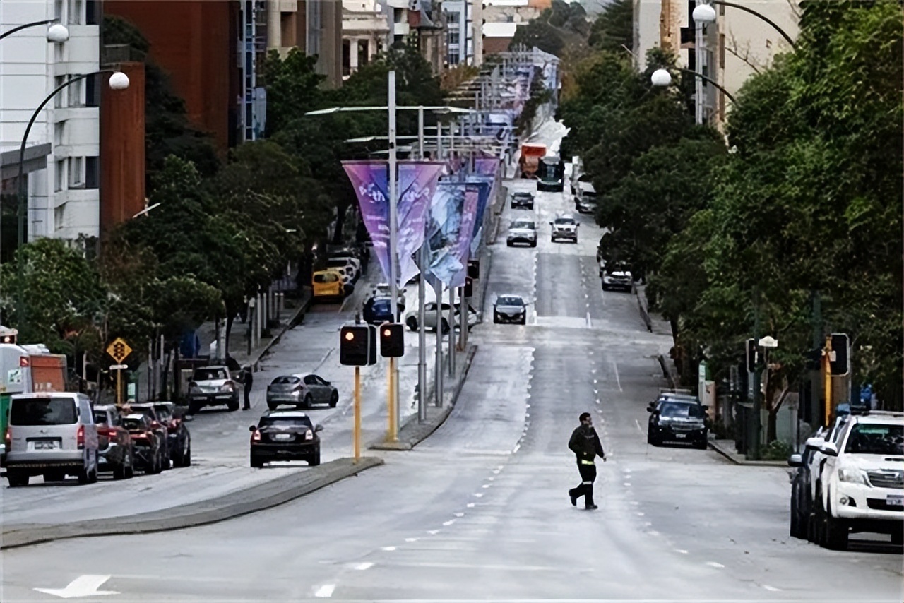 独生女留学生失联15年最新报道,独子失踪8年后河南父亲含泪找回