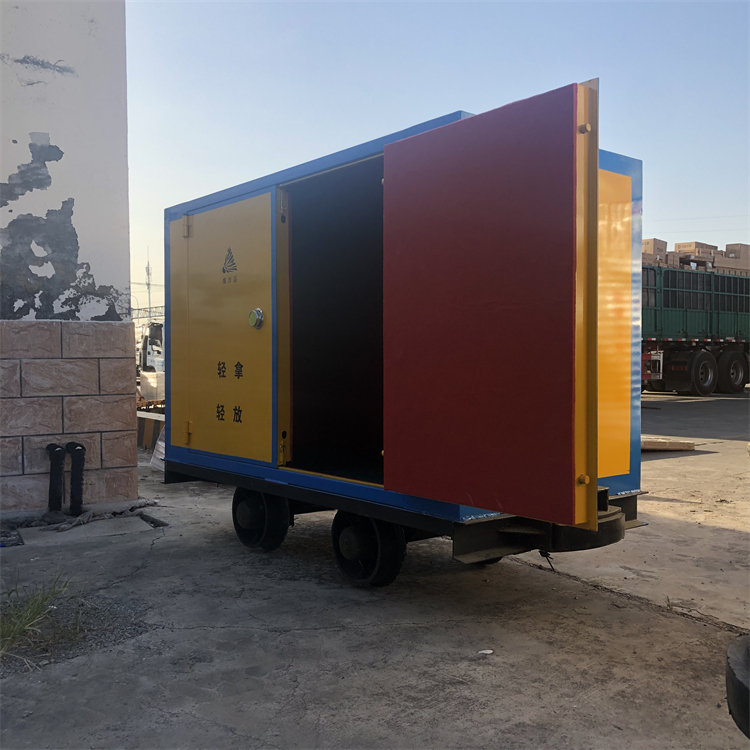 轨道*药炸**车井下*药火**运输车有轨矿车火工品箱