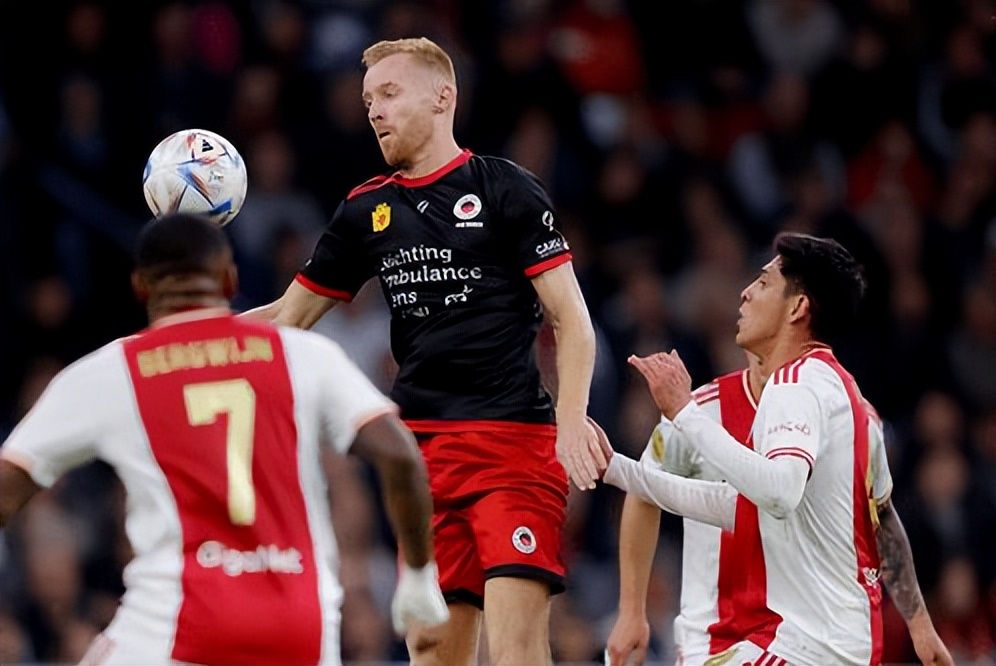 周四足球竞彩半场推荐,4.8竞彩足球分析