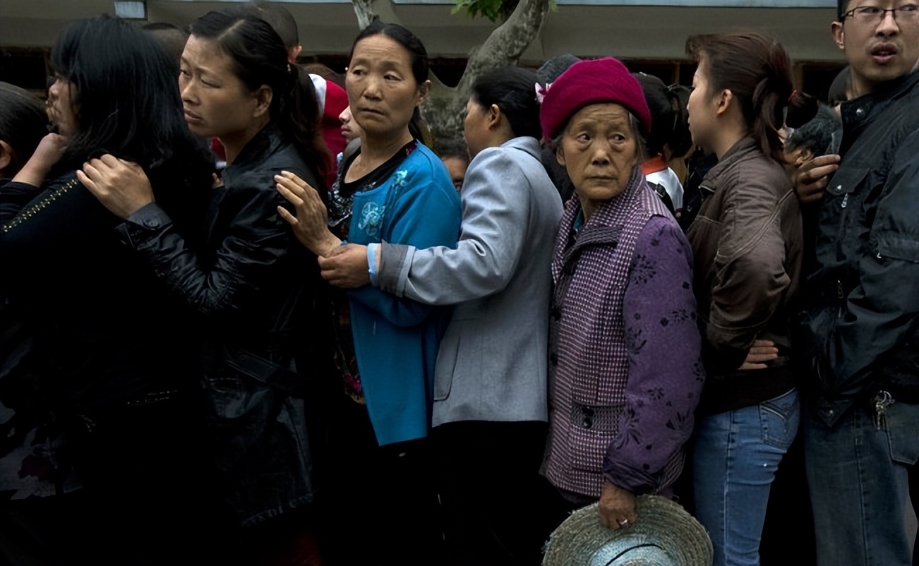 四川汶川的一位和尚连破三戒,汶川地震和尚为救人破了哪三戒