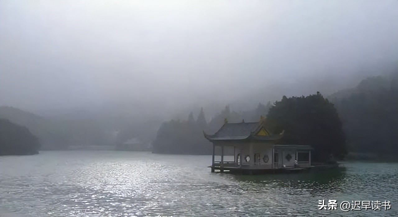 《天灯》：对“*服务性**”的直白书写，再现了特殊年代的爱欲与隐痛