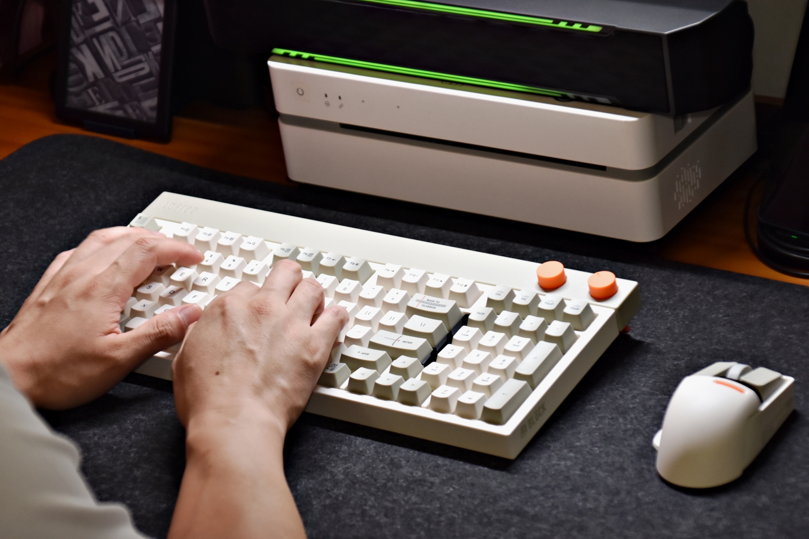 复古洛斐键盘,洛斐高端机械键盘